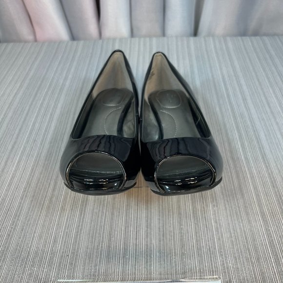 Bandolino Women's Rainaa Pump, 8 - Picture 9 of 11